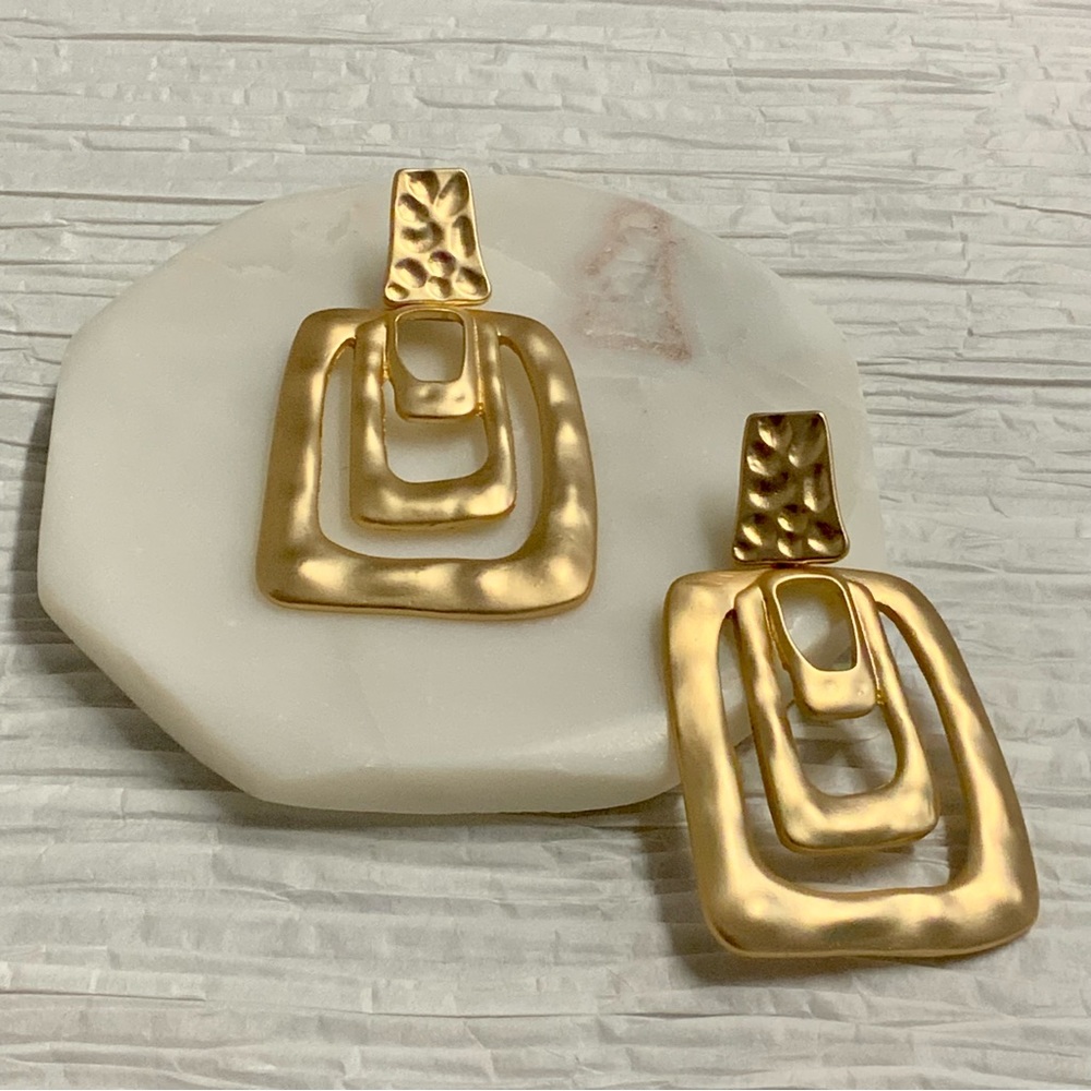 Gold Triple Rectangle Hammered Drop Earring
